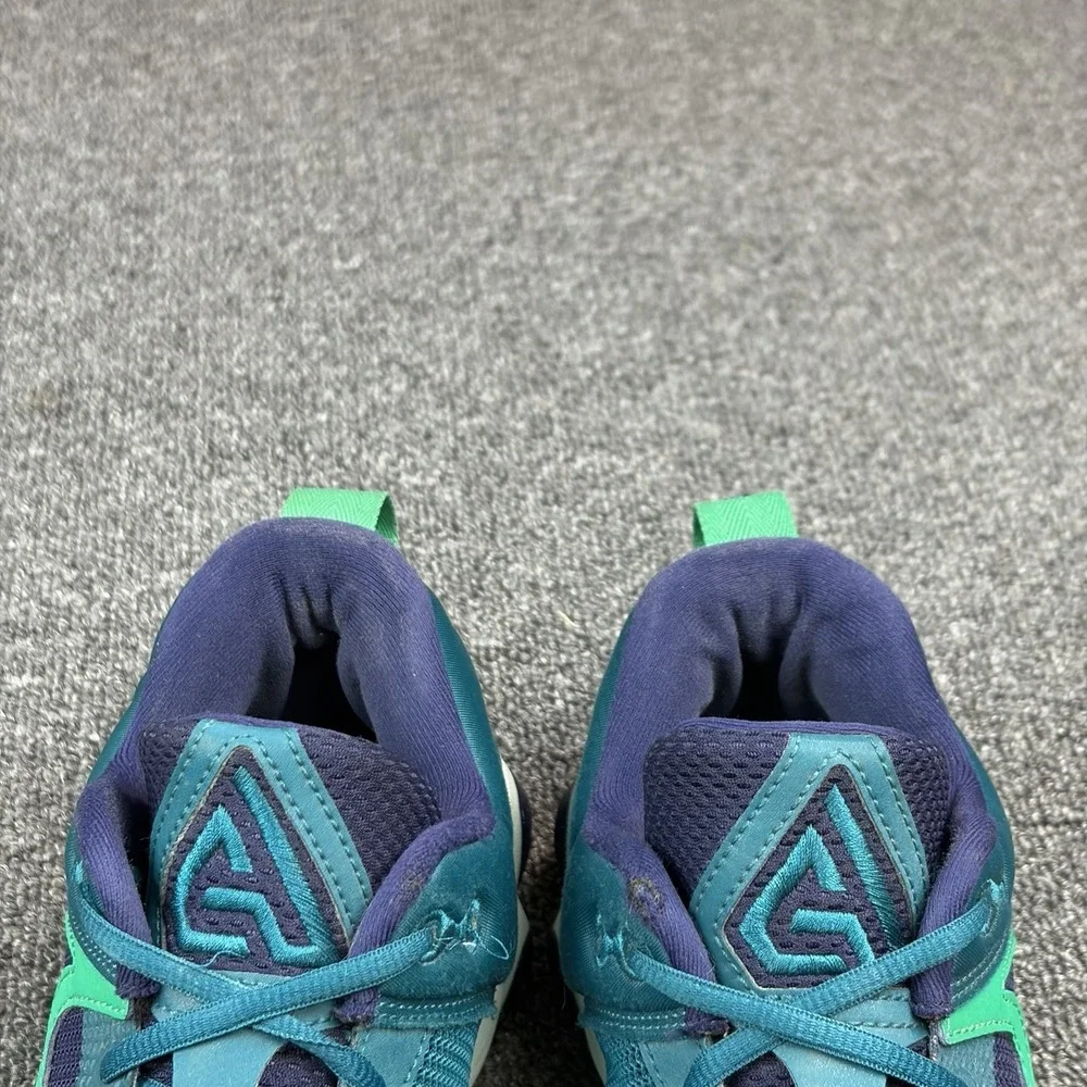 Nike Giannis Immortality 3 Geode Teal Purple Shoes‎ Men's Size 8.5 DZ7533-301